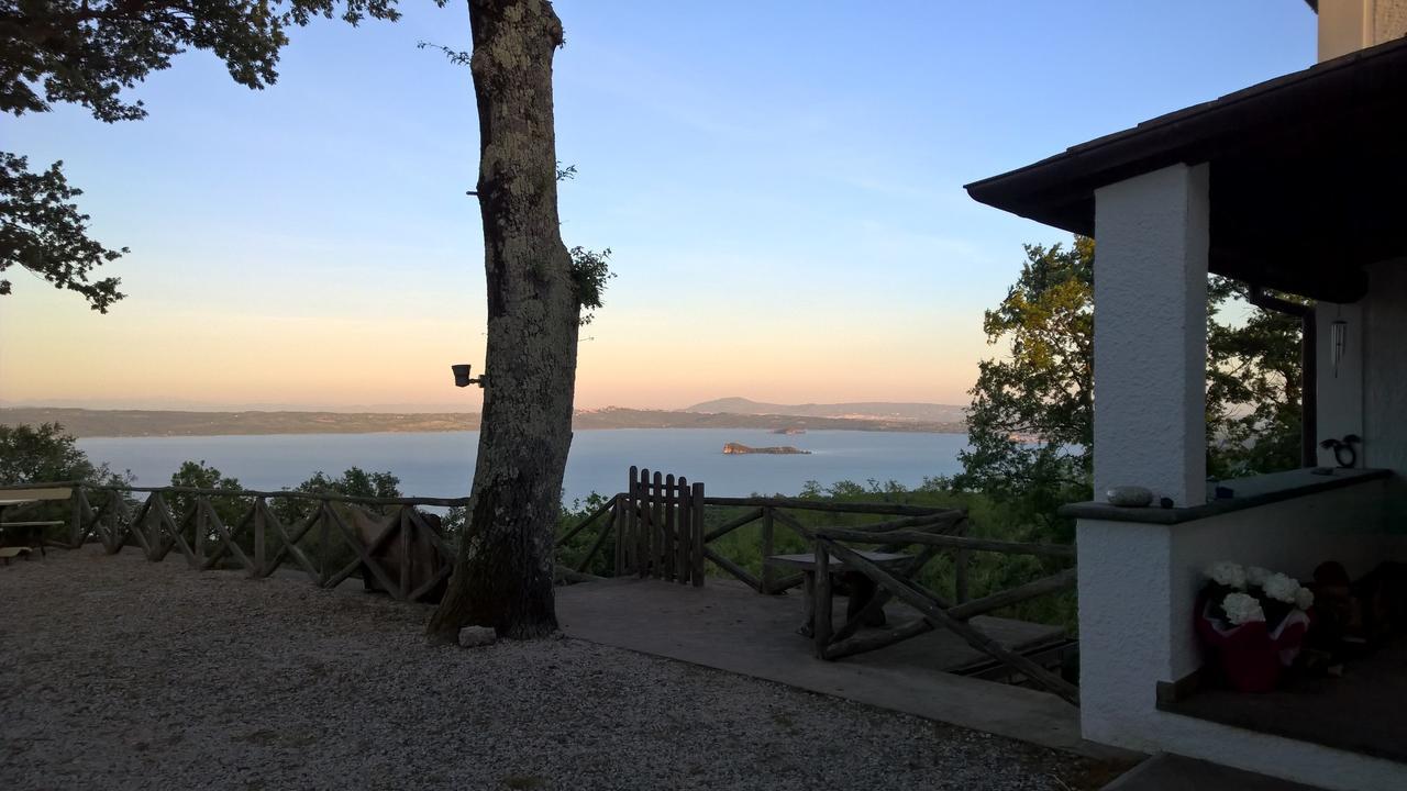 Отель La Montagnola Retreat Gradoli Экстерьер фото